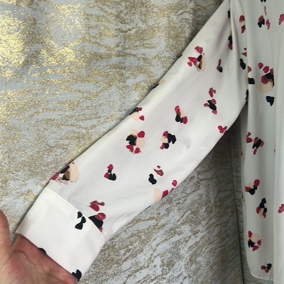 H&M Silky Soft Long Sleeve Collared Button Up Shirt Blouse Size 14 - Picture 9 of 16